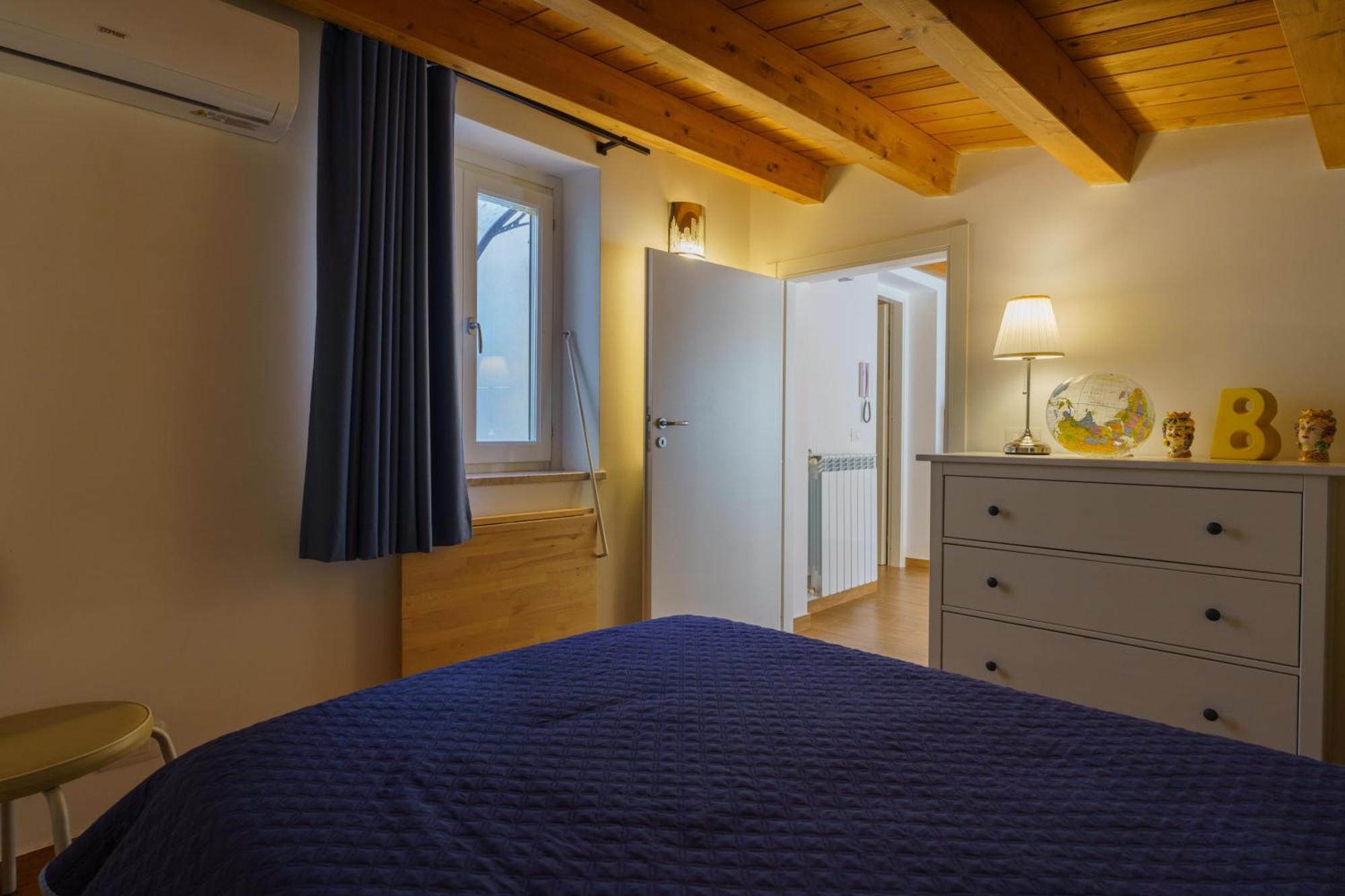 Maquedino Holiday Home & Terrace - Cozy Central Loft Palermo Exteriér fotografie
